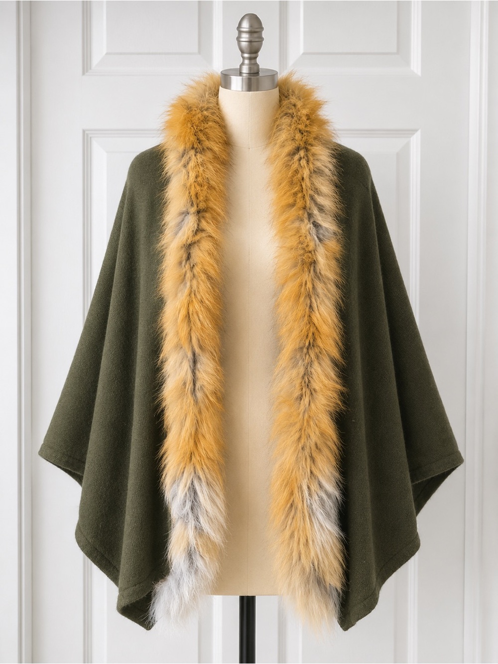 Aspen True Olive Cape With fox fur border
